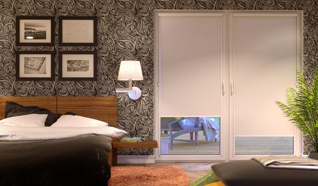 los estores glass son una nueva generación de cortinas perfecta para usar en el dormitorio